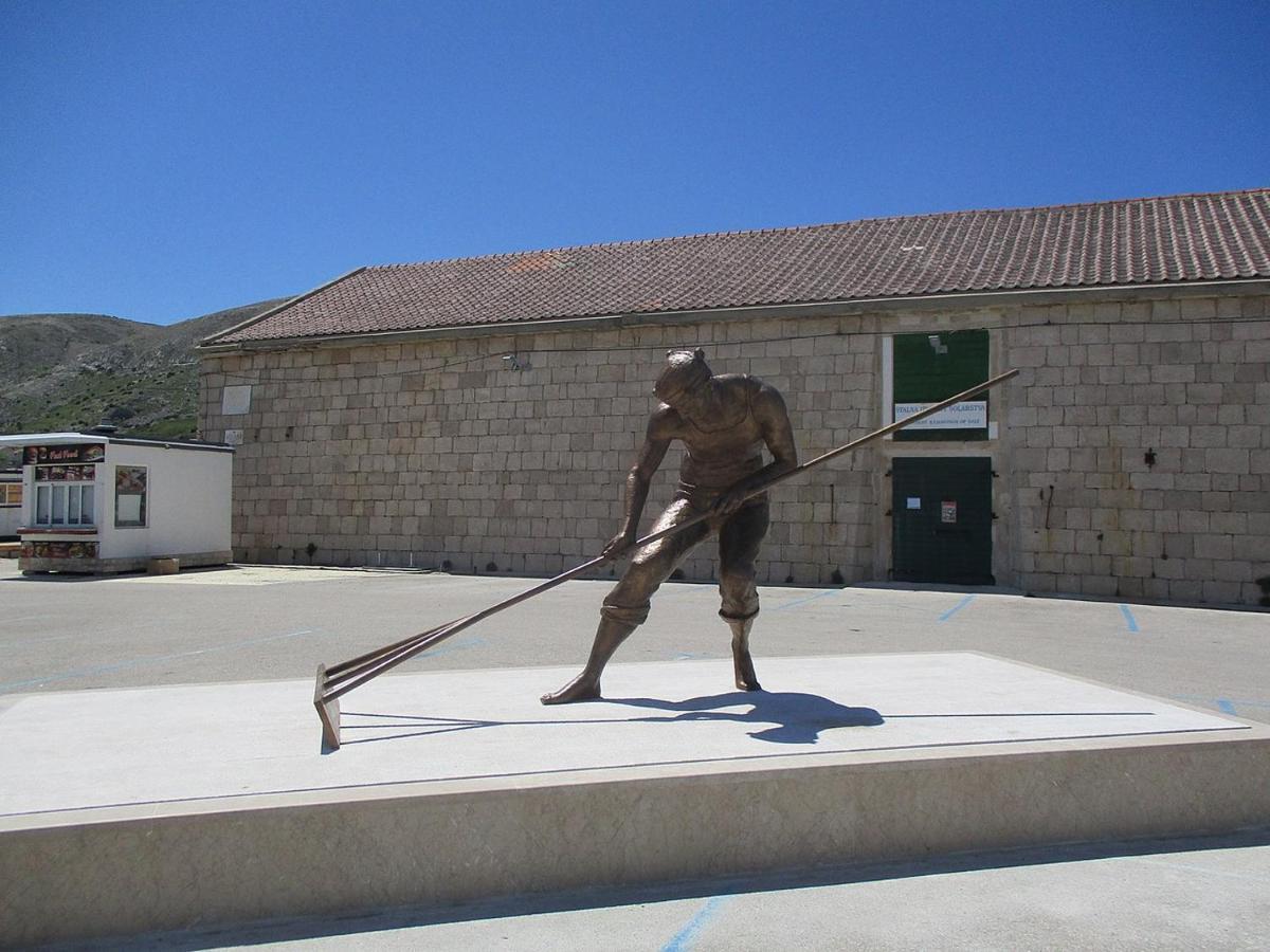 Villa Gabriel Pag Town Exterior photo